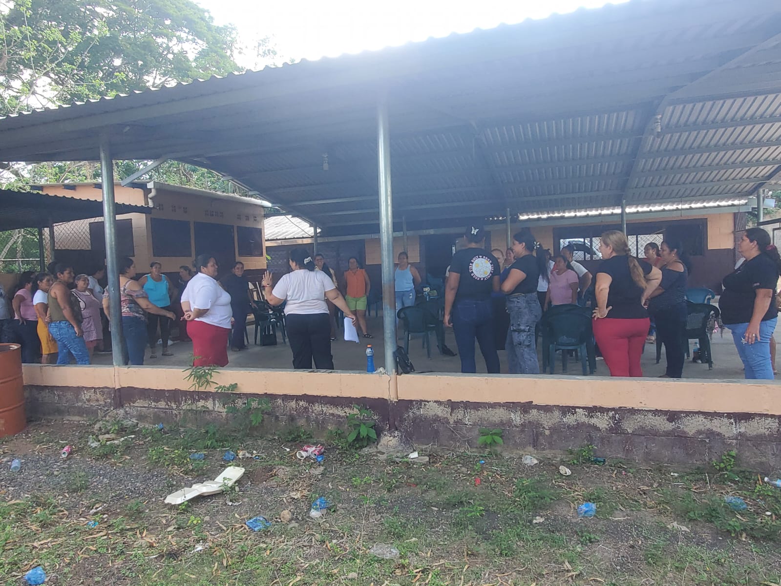 Mujeres participando 7